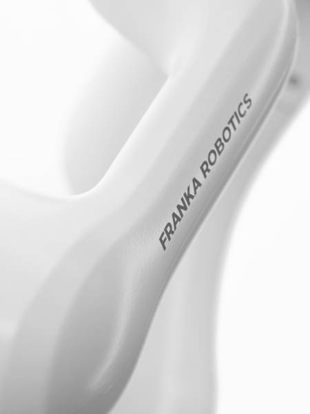 Franka Research 3