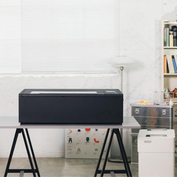 FLUX Beambox II laser cutter
