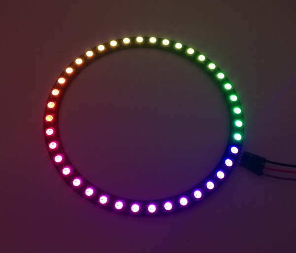 LED Ring mit 40 Pixeln (WS2812) - mit angelöteter Stiftleiste