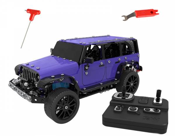 Metal kit RC off-road vehicle with remote control