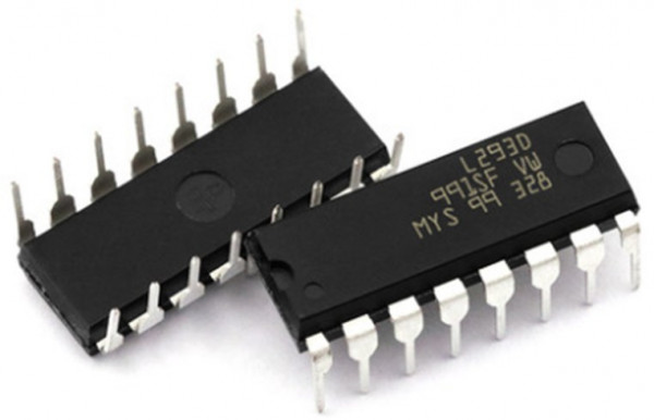 L293D DIP 16 I/C with 4 channels for motors