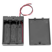 Vano batterie 3x AA con interruttore e coperchio Vano batterie 3x AA con interruttore e coperchio